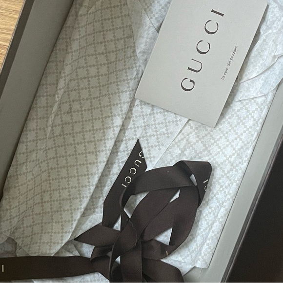 Gucci Betis Galmour Nero Loafers - Picture 4 of 6